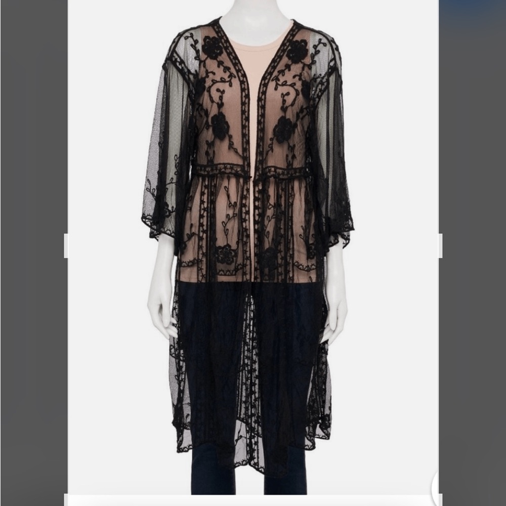 LC Lauren Conrad Black Lace Kimono - Picture 4 of 15